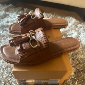 Tods loafer slides